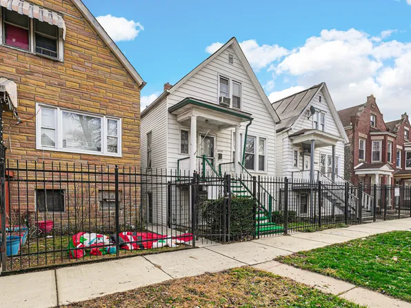 2225 S Kirkland Ave, Chicago, IL 60623