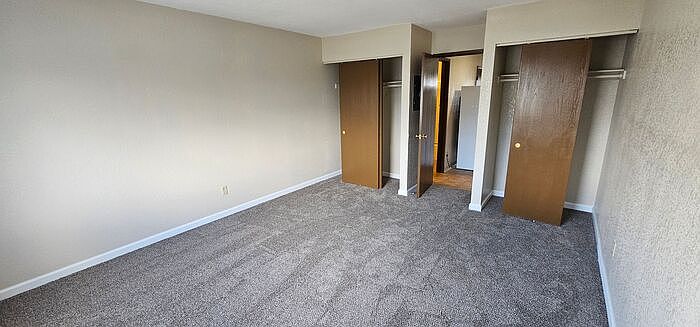 1st image of 260 Linden St #9