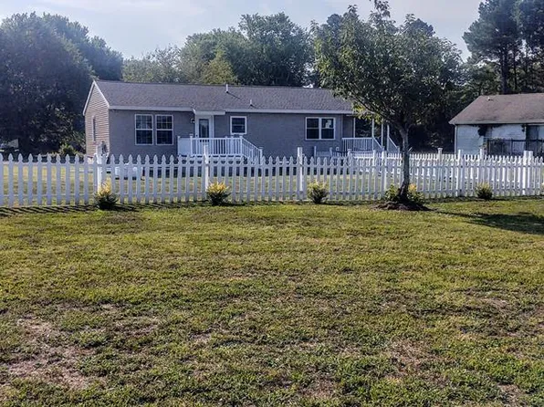 7615 Seaside Rd, Nassawadox, VA 23413