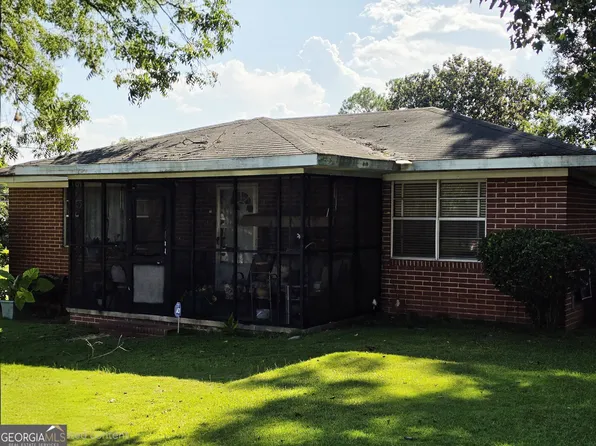 3895 Flamingo Dr, Macon, GA 31206