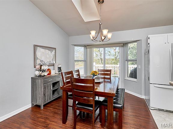 5th image of 34 Aspen Pointe Dr