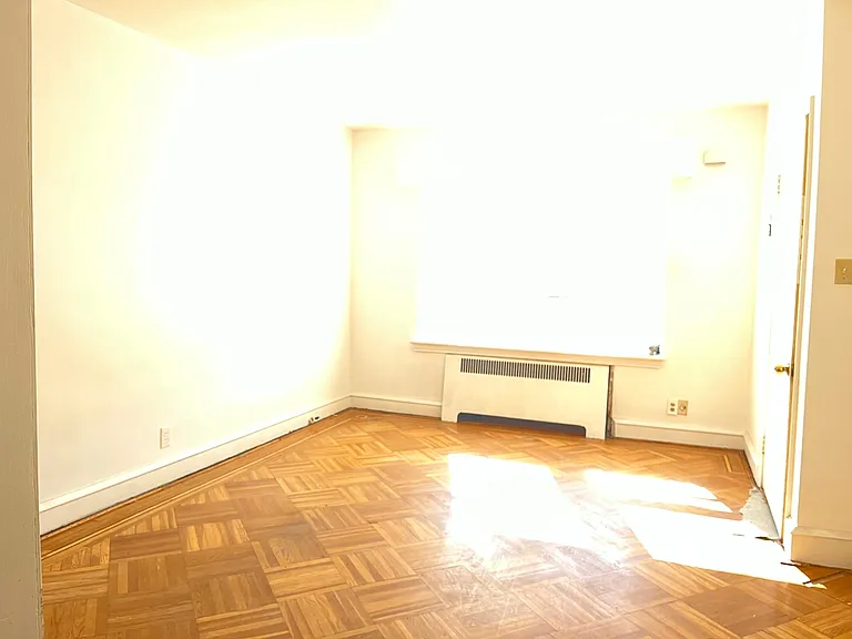 3403 Sheffield Ave #1 — Photo 23