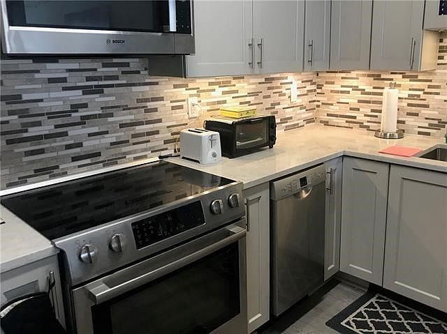 2nd image of 401 Metairie Rd APT 501