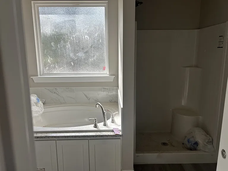 332 Silverstone Cir — Photo 10