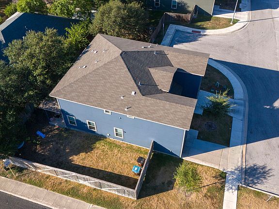 3rd image of 6878 Lakeview