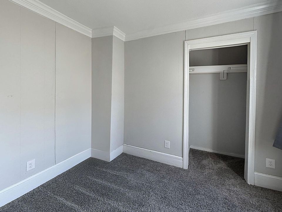 1st image of 18 Fisher St Floor 1