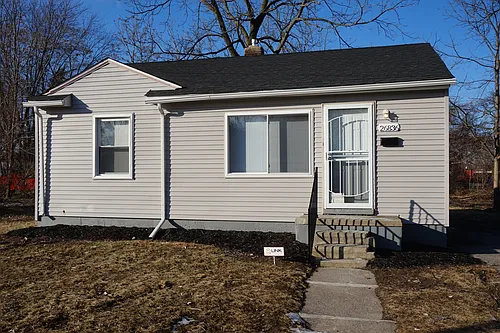 26836 Yale St Photo 1