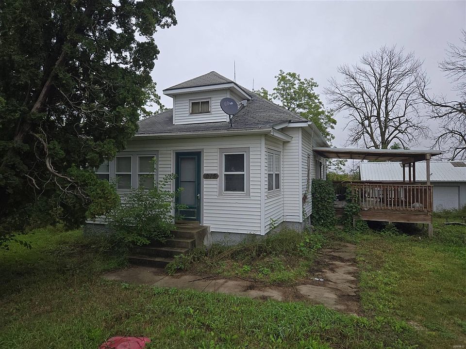 1st image of 15 Beech St