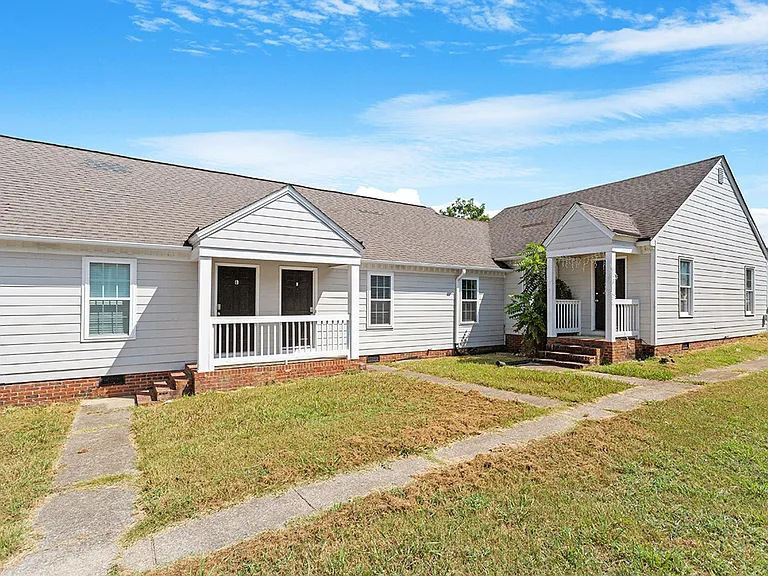 4720 Hoyle Dr Raleigh NC — Photo 3