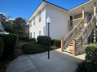806 W Island Square Dr, Saint Simons Island, GA 31522
