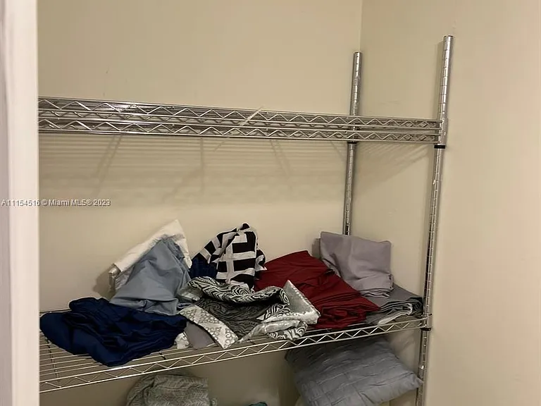 3725 S Ocean Dr #301 — Photo 4