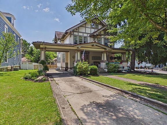 2nd image of 3 Hamilton Avenue
