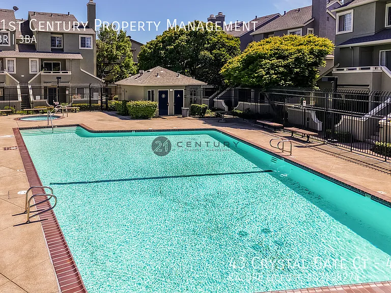 43 Crystal Gate Ct #43 — Photo 17