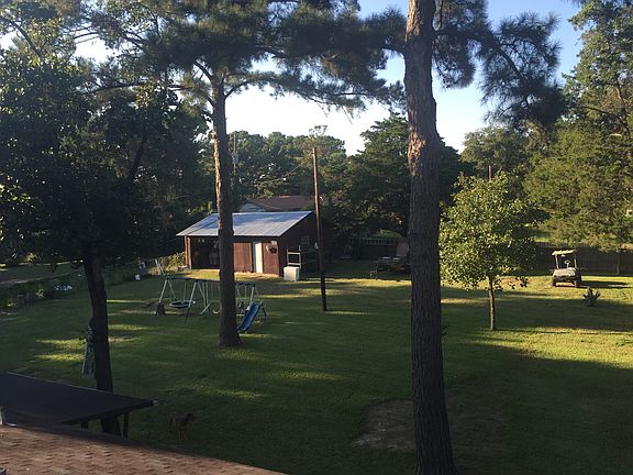 3rd image of 166 Green Valley Dr