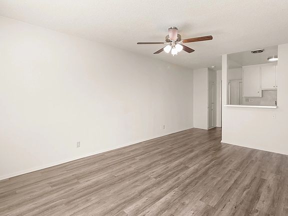 4th image of 3722 Bagley Ave #26