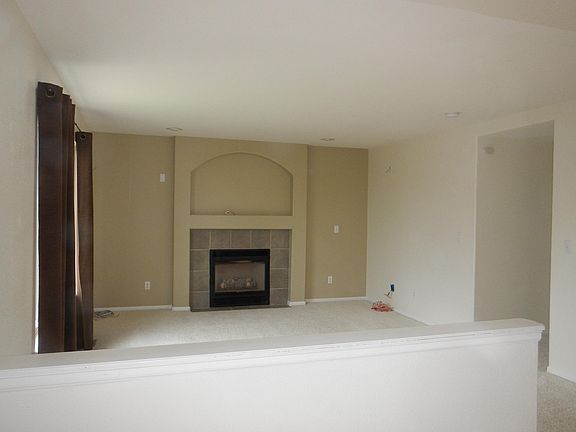 4th image of 3242 W Yarrow Cir