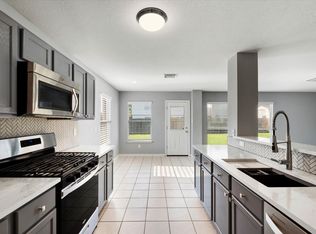 5307 Cilantro Ln, Baytown, TX 77521