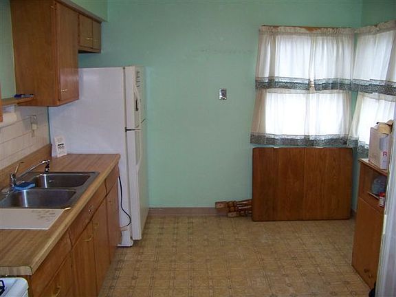 2nd image of 6035 Hardin Dr