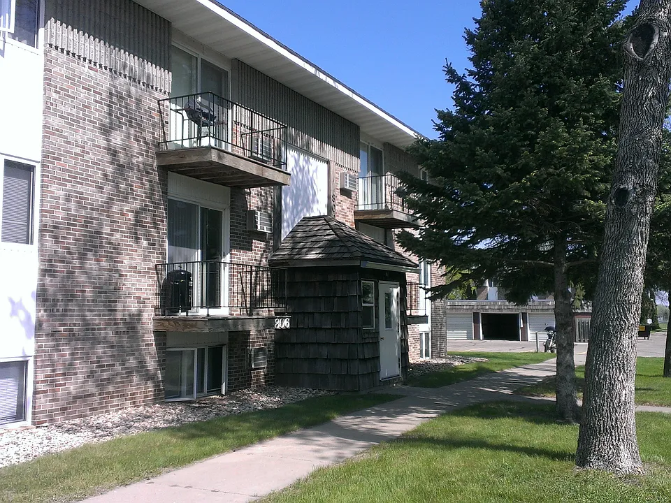 Building Photo 3