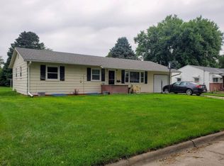 942 S 9th St, Albion, NE 68620
