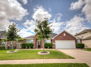 2506 Spring Landing Dr, Pearland, TX 77584