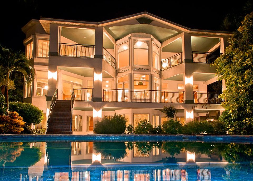 1st image of 2075 N Pointe Alexis Dr