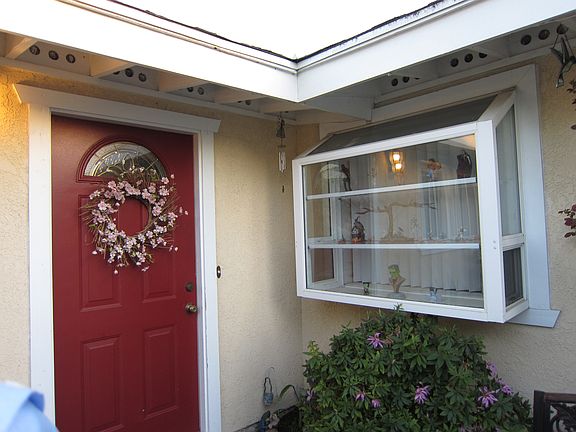 5th image of 1044 E Walnut Creek Pkwy