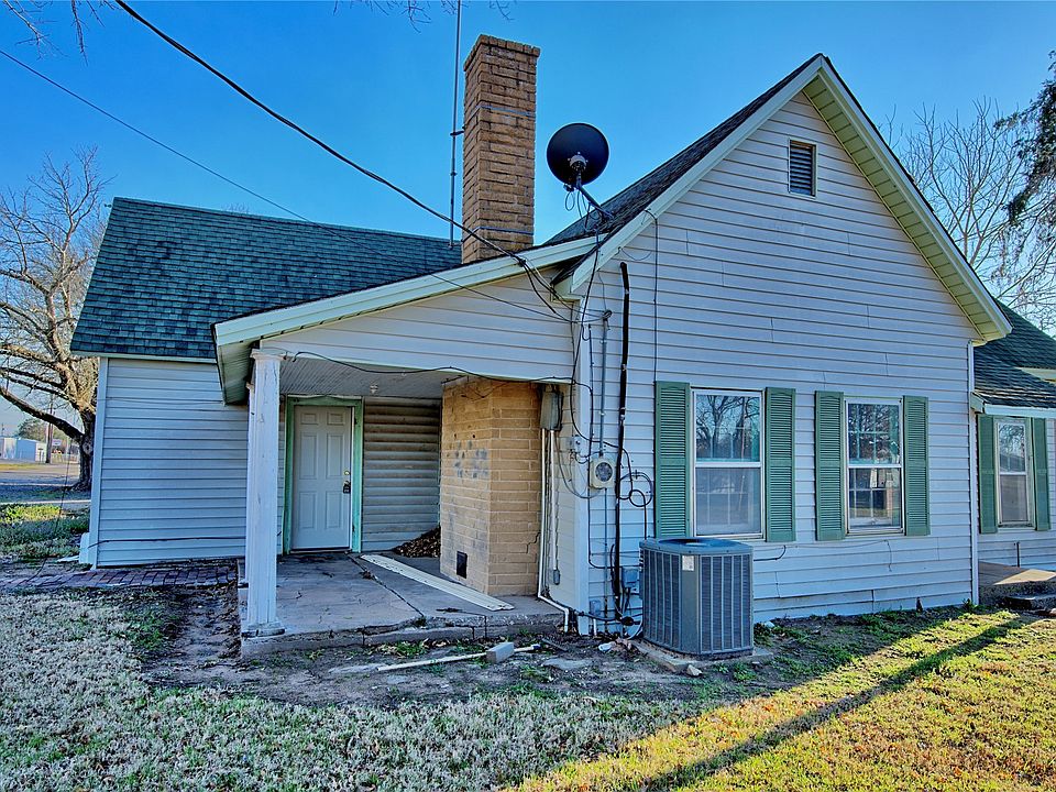 1st image of 404 S Hall St
