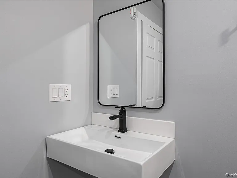 126 Innis Ave #1 — Photo 7