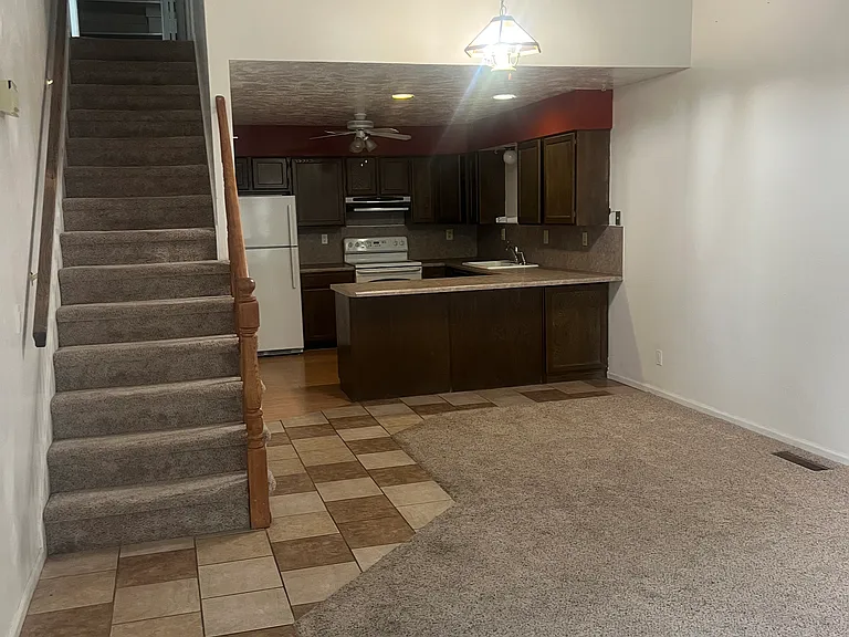 48 Aspen Grove Dr E #Q-3 — Photo 7