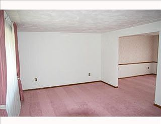 2nd image of 499 Lisa Dr