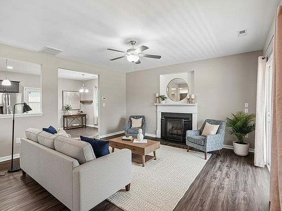 4th image of 17 Fields Way