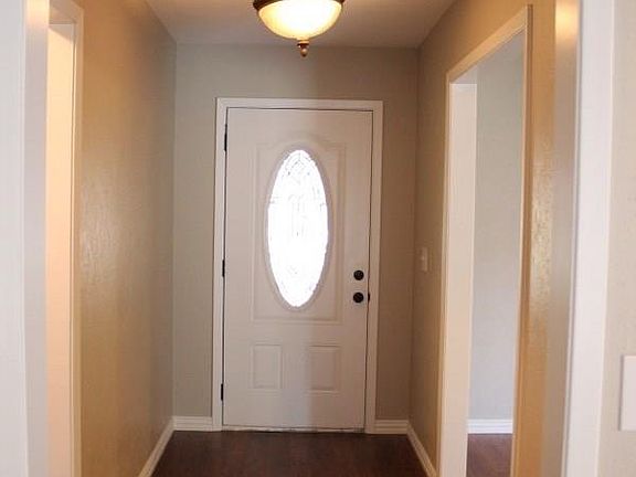 3rd image of 4429 Prince Edward Dr