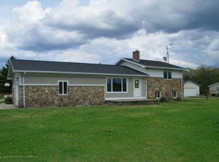 8353 Madison Rd, Hesperia, MI 49421