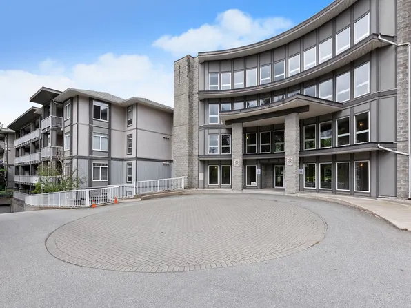 13277 108th Ave #202, Surrey, BC V3T 0A9