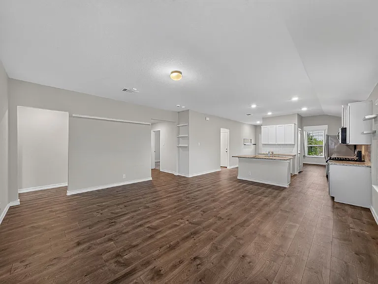 731 Overlook Rdg — Photo 9