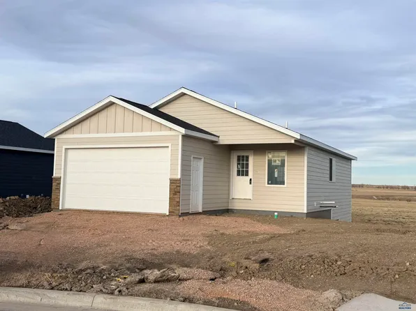 4258 Lodi Ln, Rapid City, SD 57703