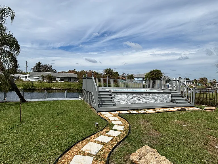 21088 Higgs Dr — Photo 12