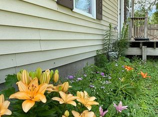 1321 N Pine River Rd, Smiths Creek, MI 48074