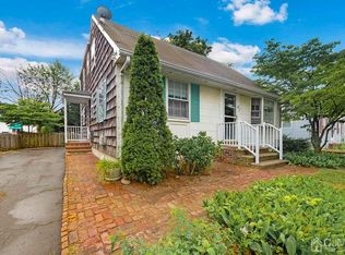 314 Giles Ave, Middlesex, NJ 08846