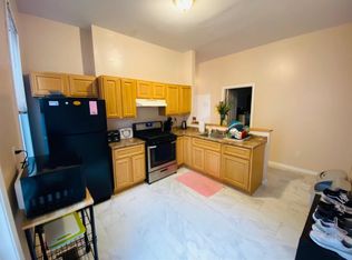 344 Orms St #1, Providence, RI 02908