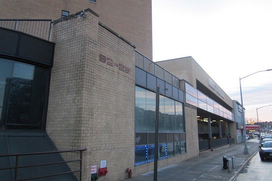 2nd image of 9228 Queens Blvd
