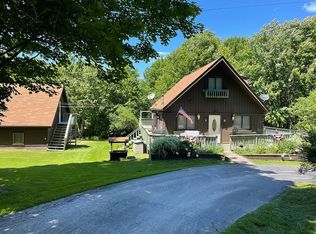 99 Dillmuth Rd, Honesdale, PA 18431