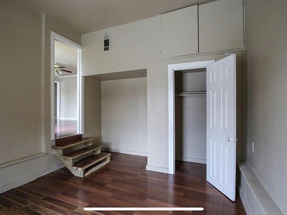2nd image of 1426 N Evanston Ave