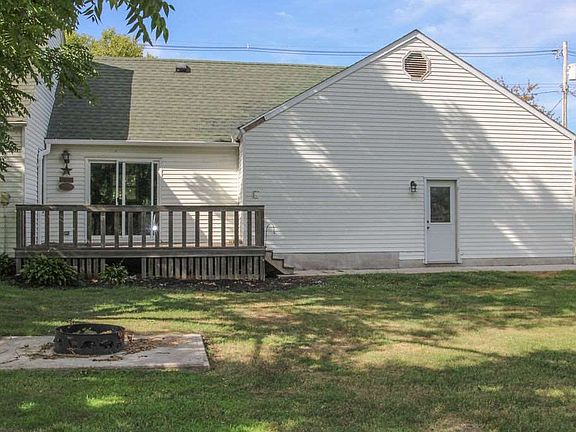 4th image of 308 G Ave