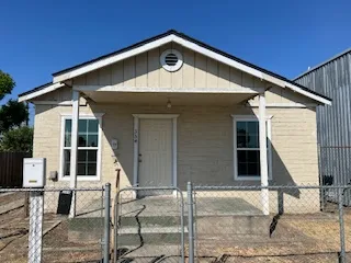 354 S Yosemite Ave Photo 1