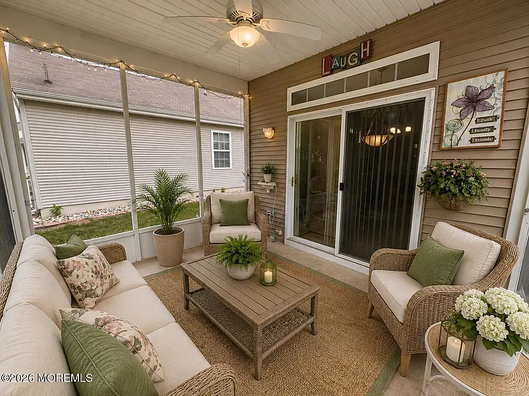 24 Lilly Dr — Photo 10