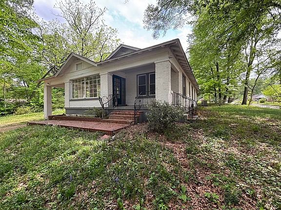2nd image of 3056 Scheibler Rd
