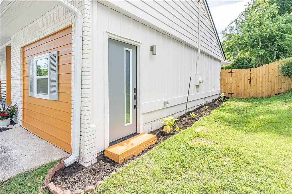 4 bed, 1535 sqft, $3,250 — Photo 3