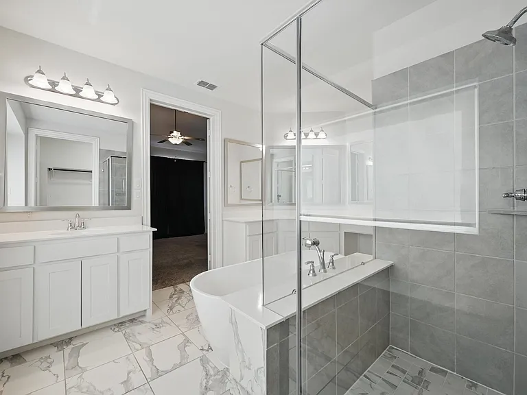 3010 Barefoot Ln — Photo 13